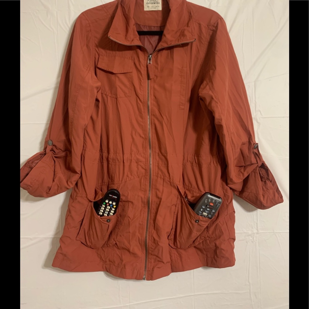 Roll Tab Sleeve Raincoat texture slippery jacket